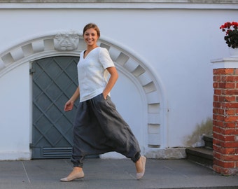 Linen pants, Loose linen trousers, Linen pants with elastic waist and pockets, Linen trousers, grey linen pants, Comfortable women pants