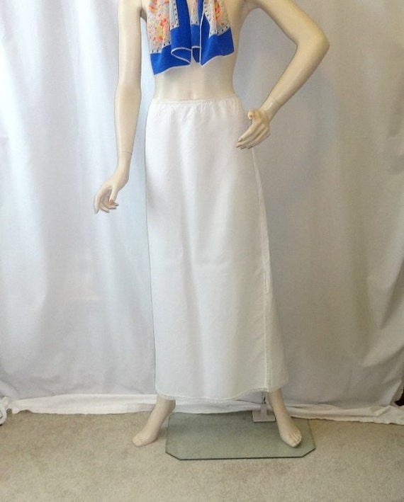 1950s Vintage Floor Length Half Slip by Merry Modes Waist 32