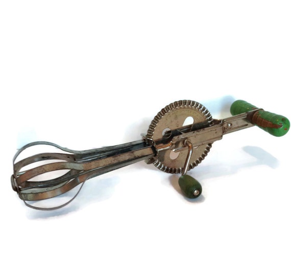 Vintage handheld mixer green wood handles chippy decor