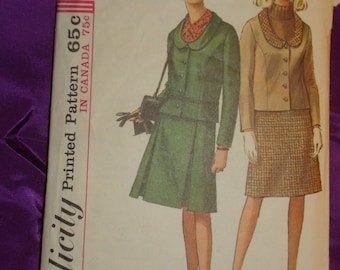 1960s 60s Vintage Mod Jacket w U Neck Round Collar n Pleated or A Line Skirt COMPLETE Simplicity Pattern 6177 Bust 32 Inches 81 Metric