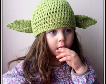 Crochet green alien baby hat, photo props costume ,yoda Hat ,photo prop hat beanie bonnet, party costume hat,fancy hat,party hat,star wars
