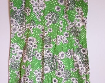 Vintage 1970's lime green & white day dress