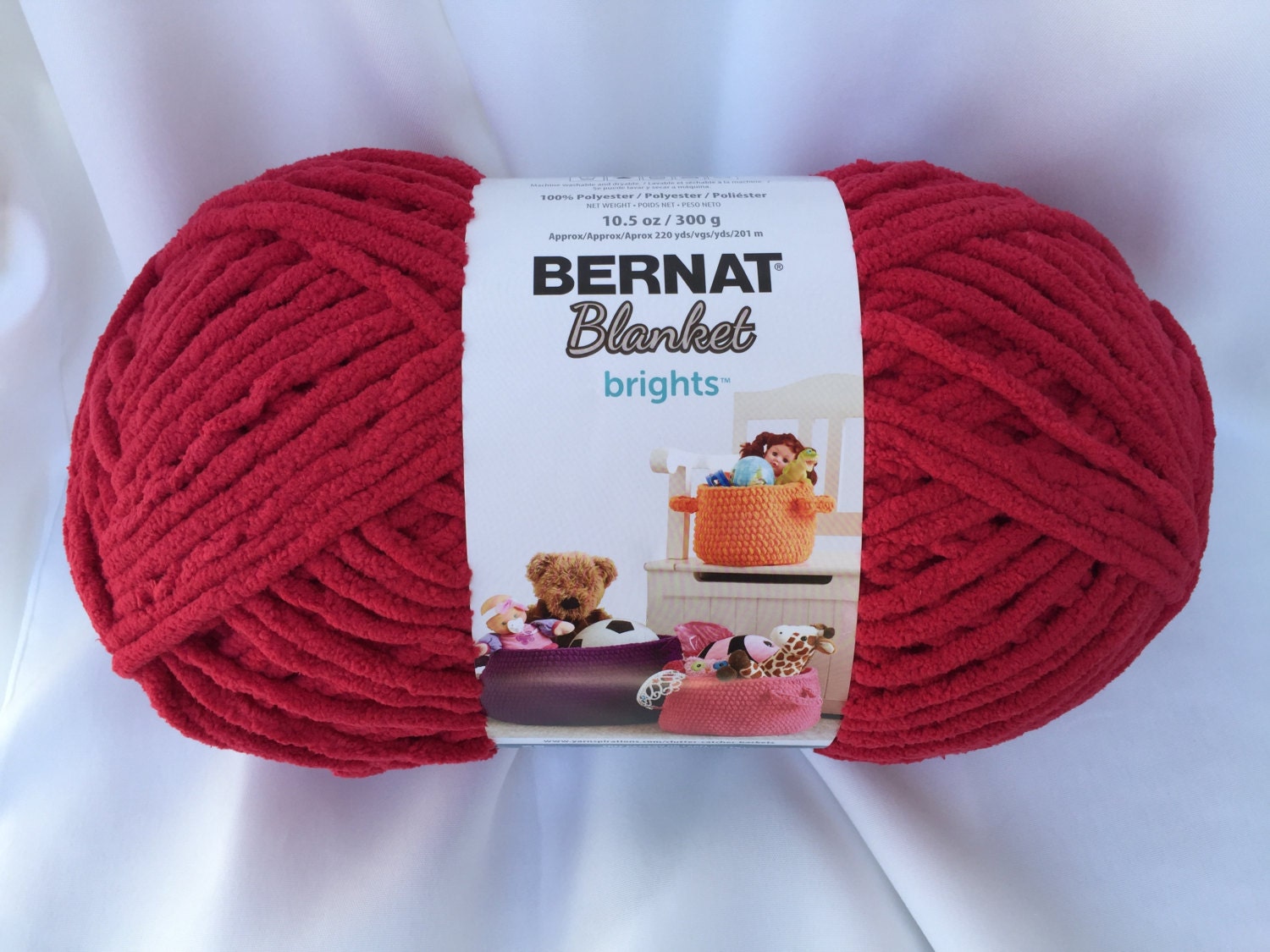 Bernat Blanket Brights RACECAR RED 12001 Yarn Big 10.5 oz