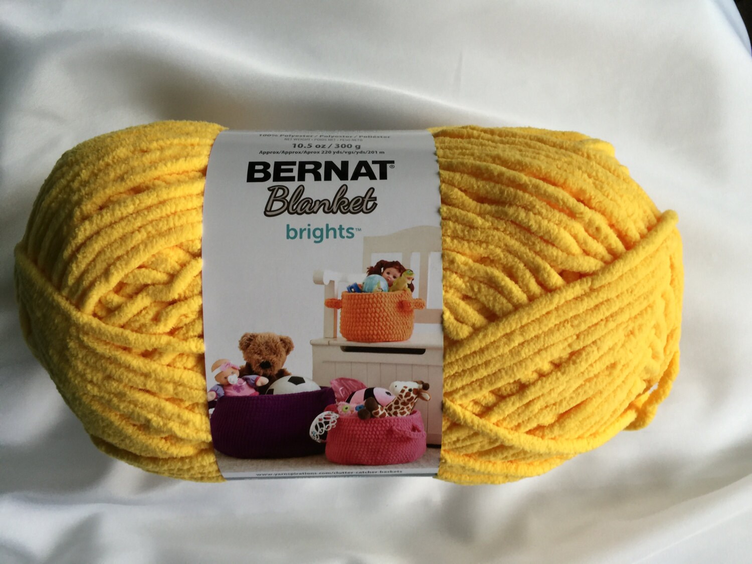 Bernat Blanket Brights SCHOOL BUS YELLOW 12003 Yarn Big 10.5