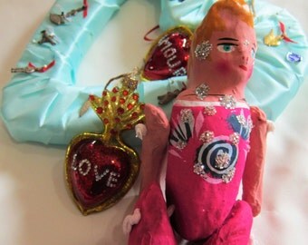Sacred Heart Milagro - Valentine - LOVE Ornament