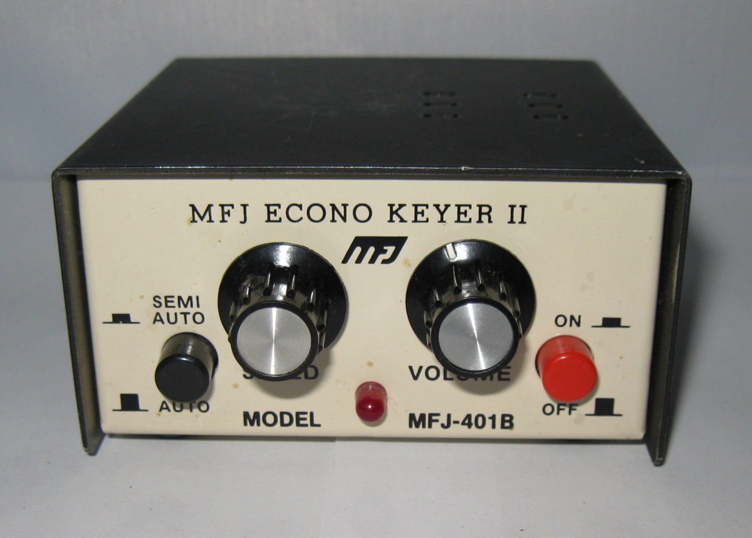 Vintage MFJ401B Economy Electronic Keyer Morse Code Ham