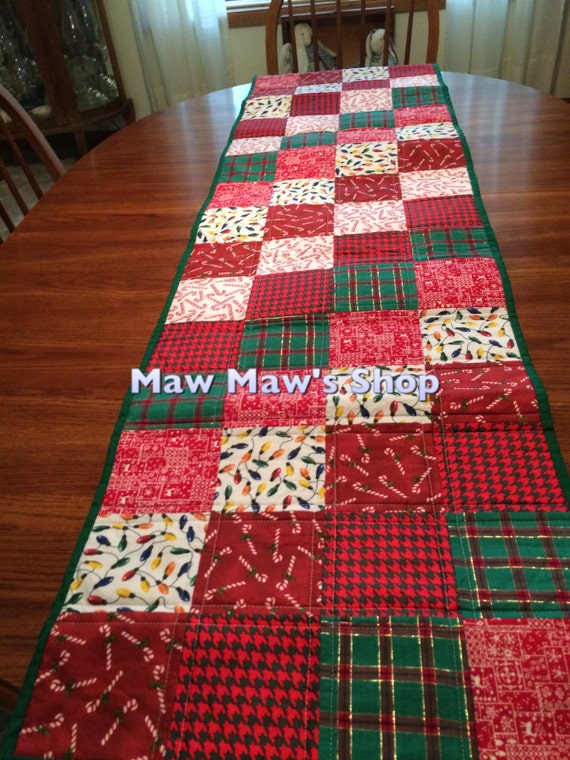 Items similar to Table runner, Christmas Table Runner, Handmade Table