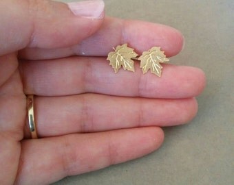 Gold Stud Earrings, Gold Earrings, Stud Earrings, Gold Post Earrings, Ear Studs, Leaf earrings, gold studs, Leaf Stud Earrings, Wedding Gift