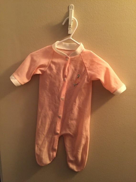 3-6 month, Vintage Baby Clothes, Sleeper with Feet, Pale Pink