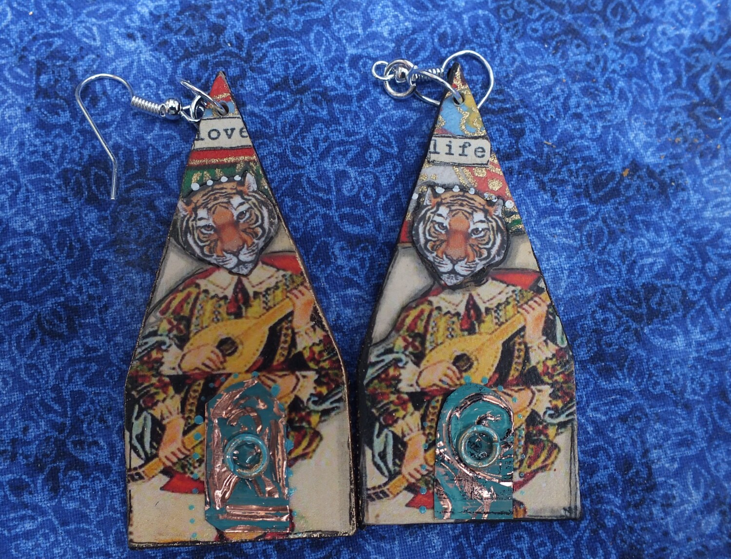 Love Life Lute Playing Tiger Earrings by Magpiehaven on Etsy