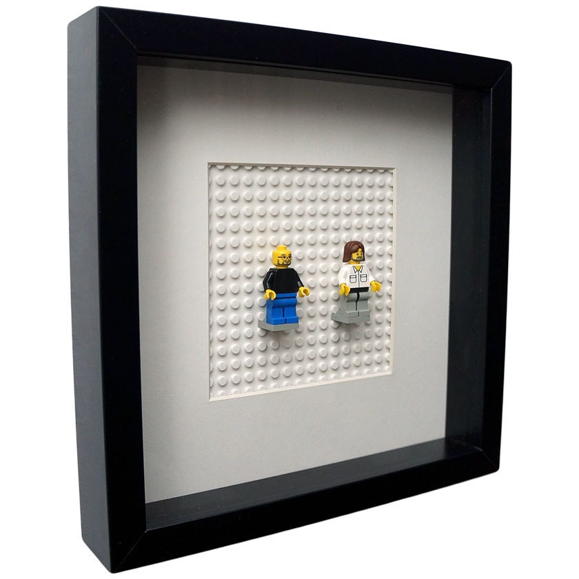 Famous frame frame picture frame for LEGO minifigures from FamousBrick on Etsy Studio