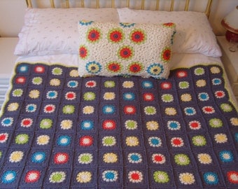 crochet throw / blanket and pillow