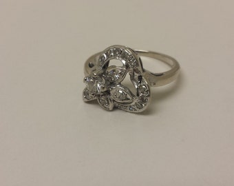 Vintage 14K White Gold Diamond Ring
