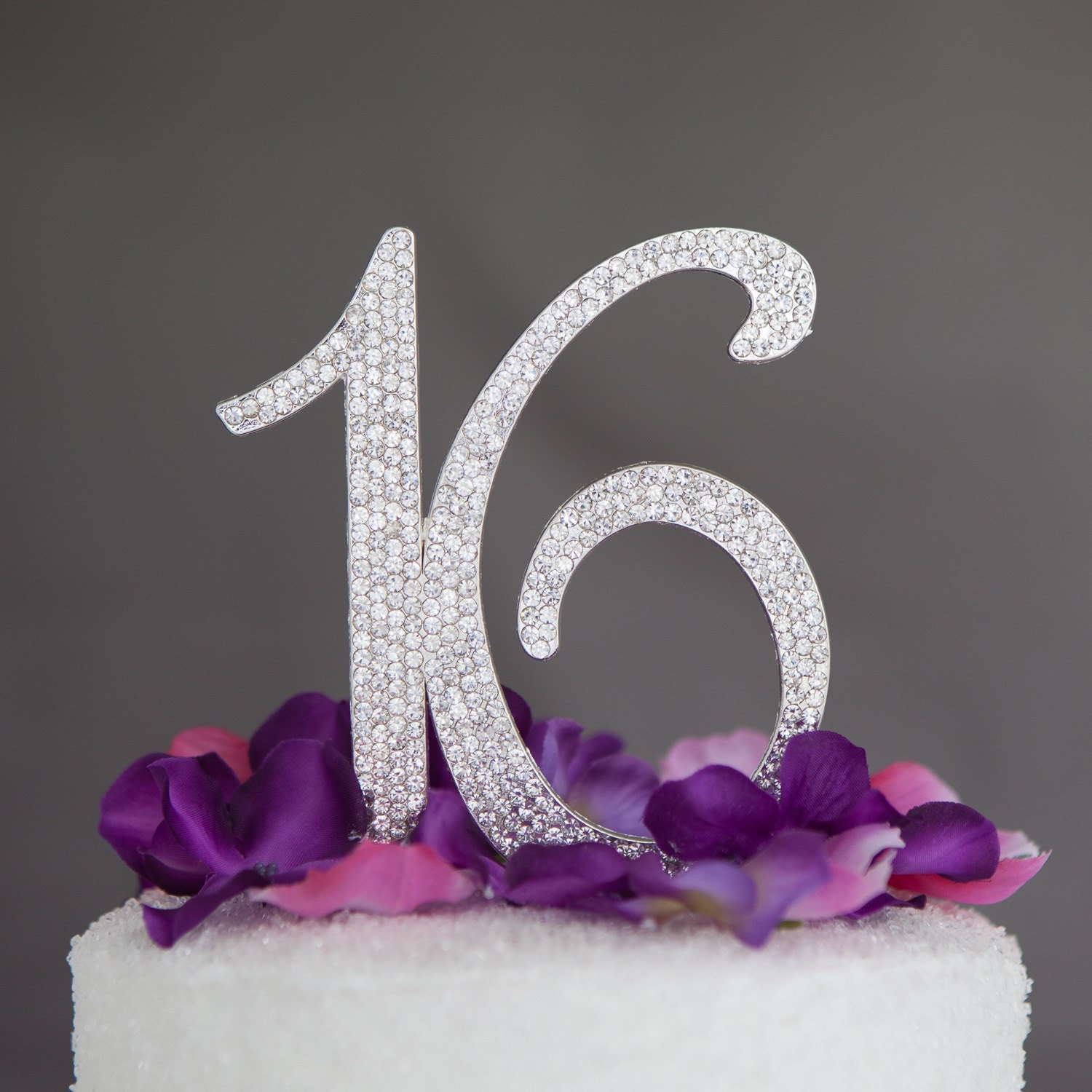 16th birthday. Топпер 16 лет девушке. Топпер цифра 16. Топпер с 16 летием девочке. Красивые картинки с 16 летием.