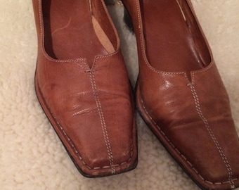 vintage , Italian leather shoes, made in Italy, gorgeous real leather