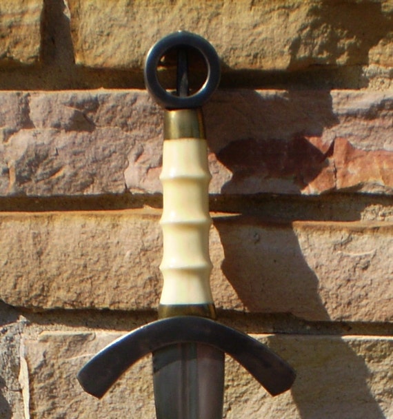 Irish hilted leaf blade sword