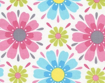 Timeless Treasures Gabrielle Floral Fabric by Tribeca Timeless Treasures Floral Fabric Timeless Treasures Retro Fabric Seventies Fabric Mod