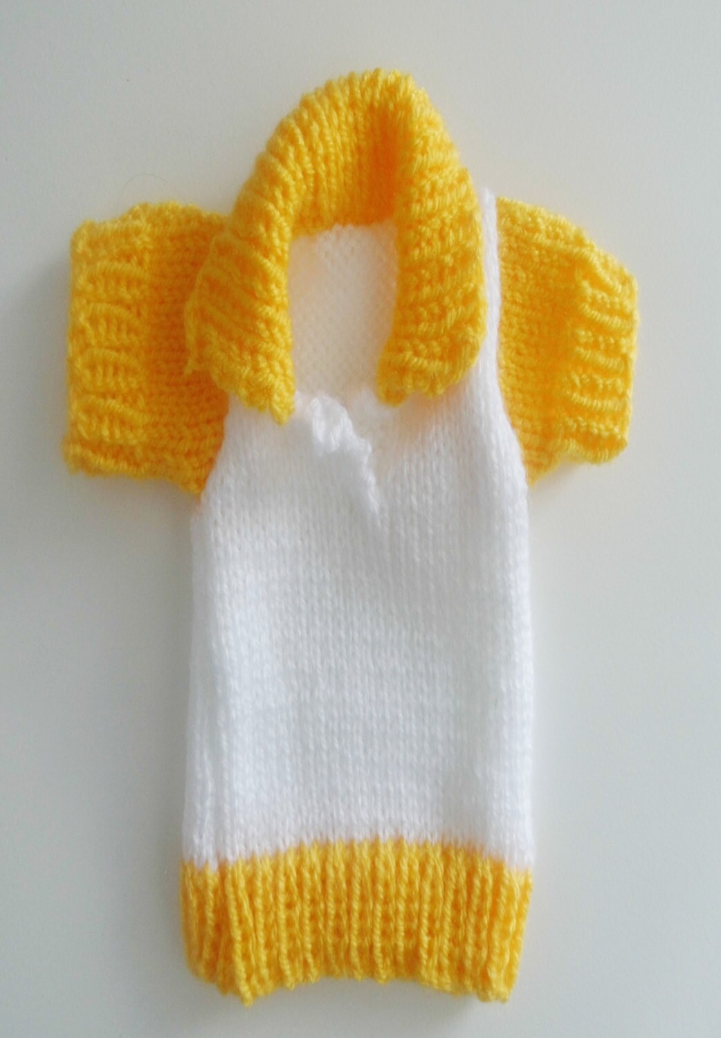 Beautiful Hand Knitted Dolls Jumper to fit by prettydollsclothes