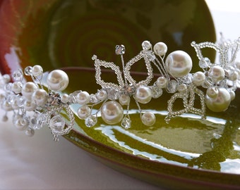Bridal Tiara Wedding Pearl Crown Bridal Headband Rhinestone Bridal Tiara Crystal Bridal headband Vintage Wedding Tiara Pearl Hair Jewelry