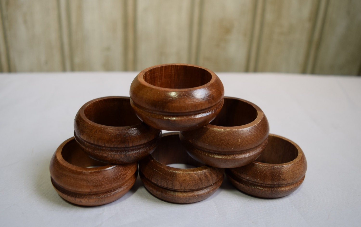 Vintage Set of 6 Wooden Napkin rings