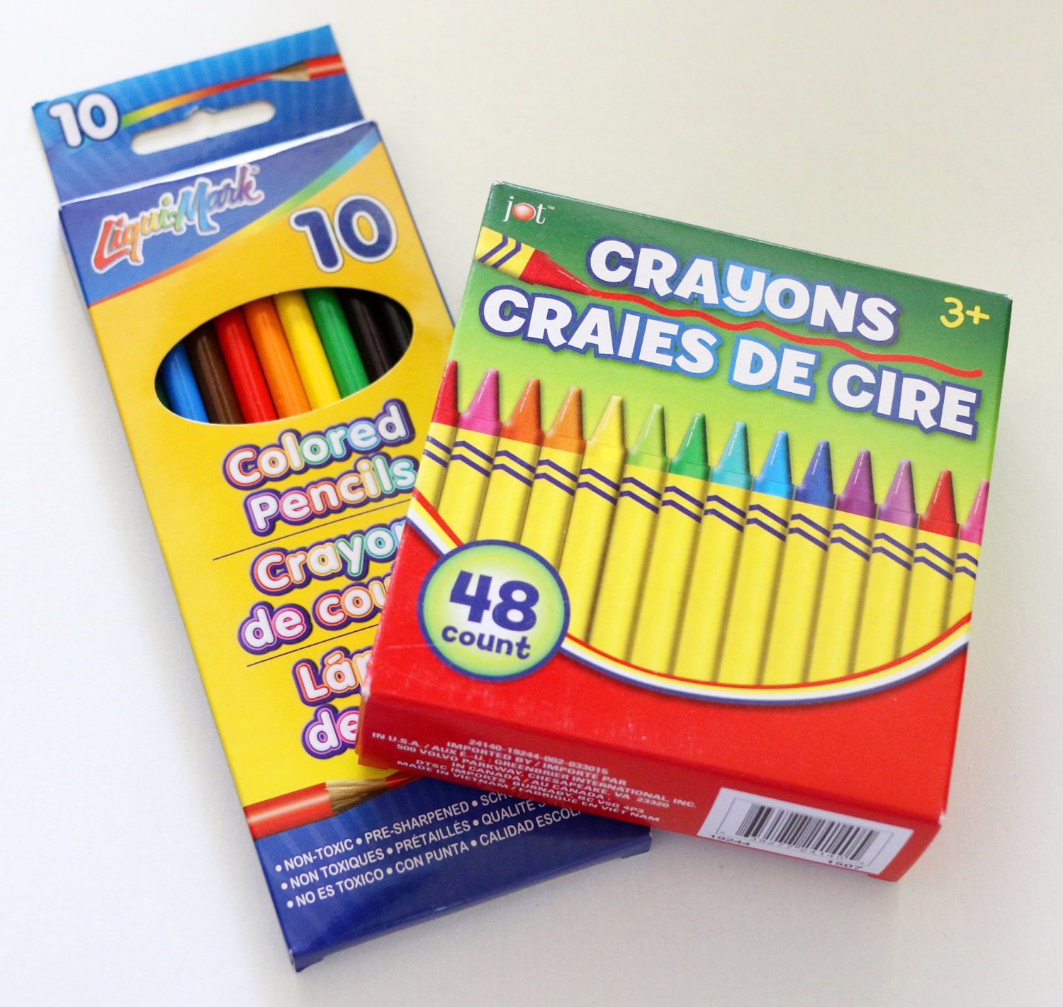 Crayons & Colored Pencil Set NEW 48 Crayons 10 Pencils