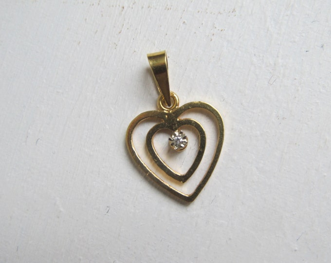 Gold heart pendant charm, delicate vintage 14k 14 carat gold fine jewelry, Valentines day gift for girlfriend, gift for wife, gift sister