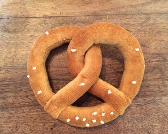 Pretzel (Bretzel) (playfood / dînette en feutrine/ Spielküche)