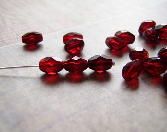 Red Beads Faceted 8 x 6 Light Garnet Olive shaped Czech Glass 20 Beads