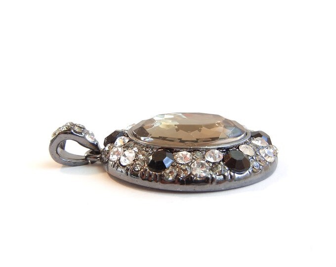 Oval Pendant with Clear and Black Rhinestones Acrylic Gray Faceted Focal