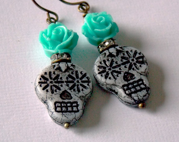 Sugar Skull Earrings Czech Glass Rhinestone Day of the Dead Halloween Skeletons Turquoise Mexican Autumn Czech Glass Picasso Fall Earrings