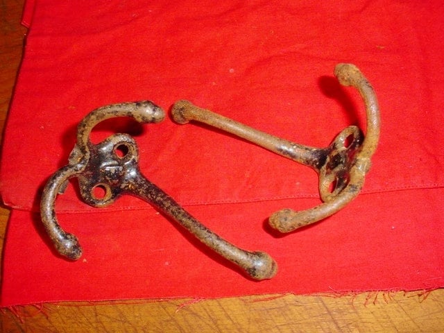 Finial Robe Hook Heart Center Cast Iron Coat Hooks Antique Vintage Triple Spike Acorn ...
