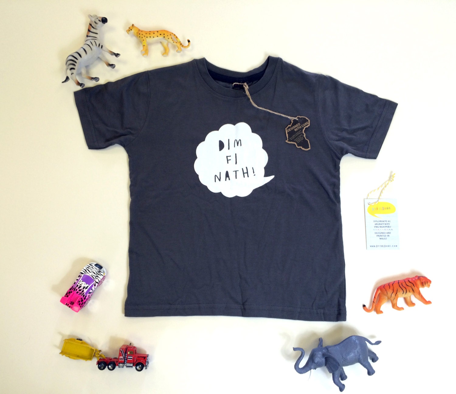 SALE Kids Clothes Dark Grey T-shirt Welsh Text Dim Fi Nath ...