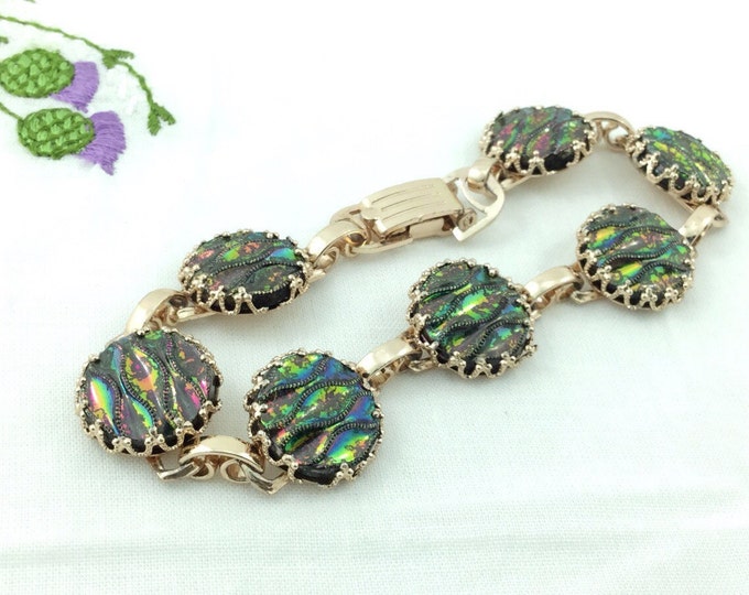 Vintage Mid Century Style Cabochon Link Bracelet. Colorful bracelet. Goldtone and Forest Green, Purple, Iradescent Cabochon bracelet Rainbow