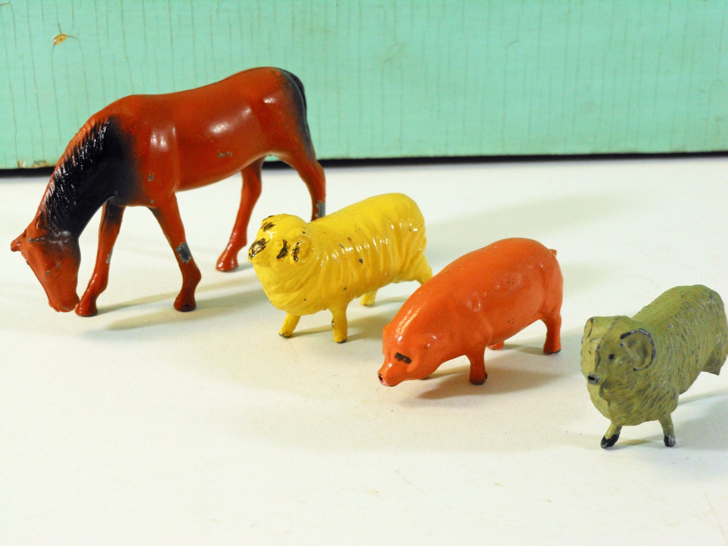 Vintage Lead Farm Animals Two Rams Horse and Pig Painted