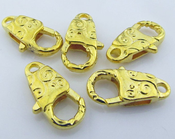 Bright goldtone lobster claws large 6 clasps