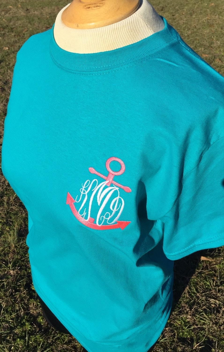 anchor design shirt