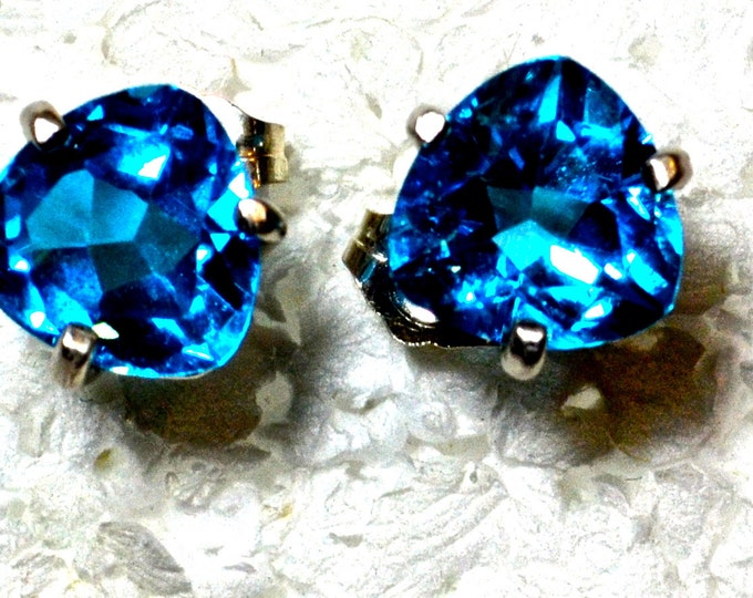 Siss Blue Topaz, 9mm Trillion, Natural, Set in Sterling Silver E977