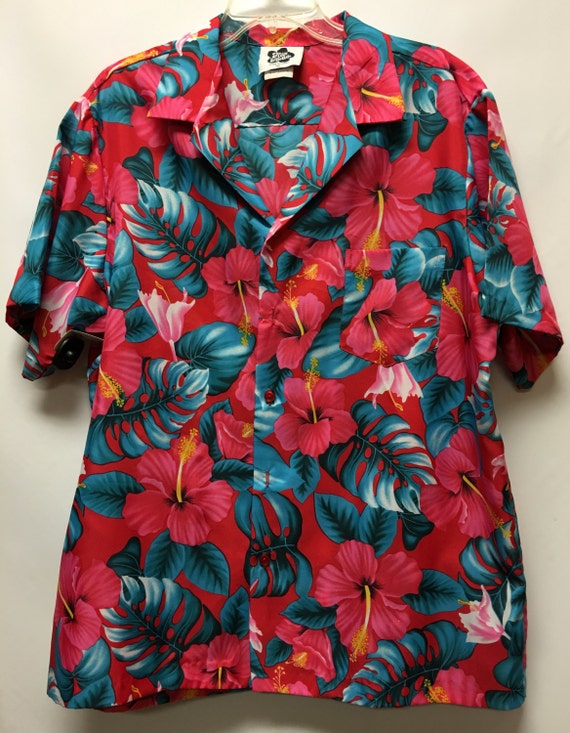 Vintage Hilo Hattie Hawaiian Shirt in size Xl by Seventystore