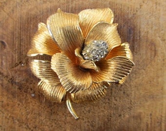 Vintage Gold Rhinestone Flower Brooch - Golden Flower Pin