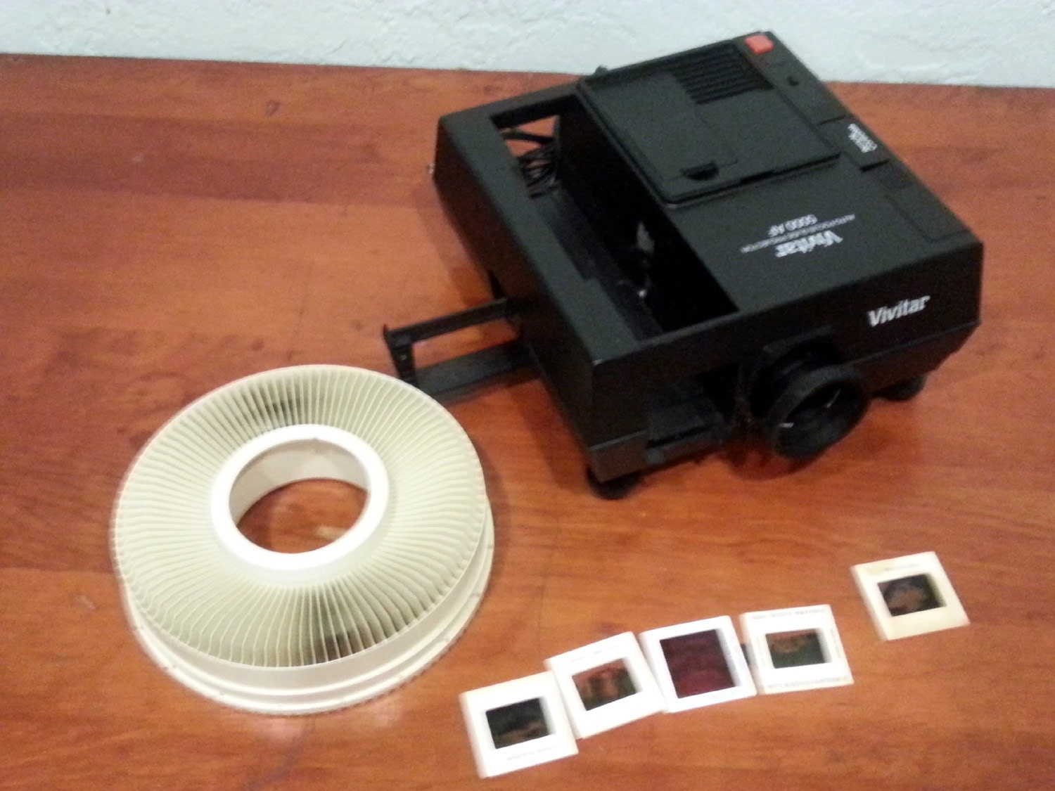 Vivitar Slide Projector from DaytonaVintage on Etsy Studio