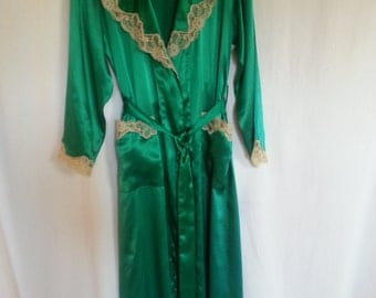 Vintage Victoria's Secret Robe Silky Satin Emerald Green with Antique Lace Trim Authentic Gold Label size P/S Small Medium M Long Bathrobe