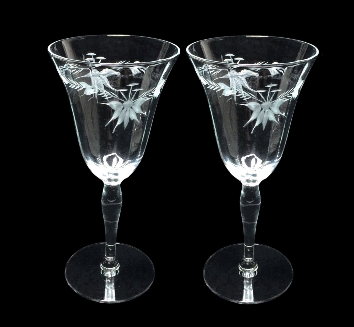 Vintage Etched Flower & Vine Wine Glasses with Optic Panel