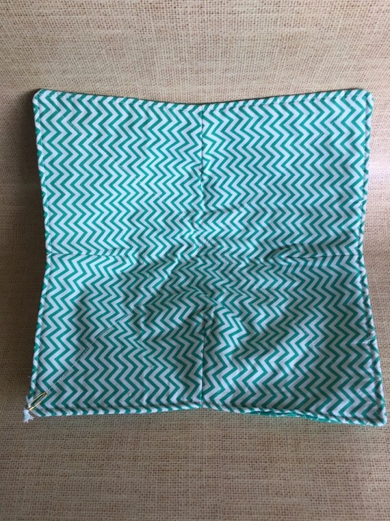 Microwaveable plate hot pad