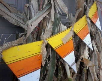Fall Decor Beadboard Candy Corn Bunting