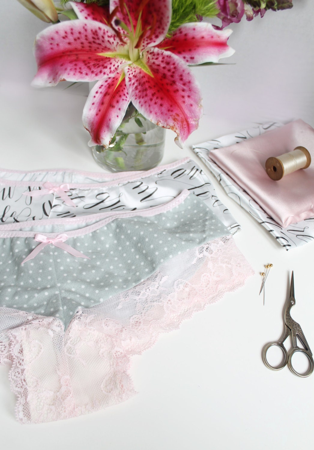 Bryony Modern French Knickers Sewing Pattern for Woven Fabrics