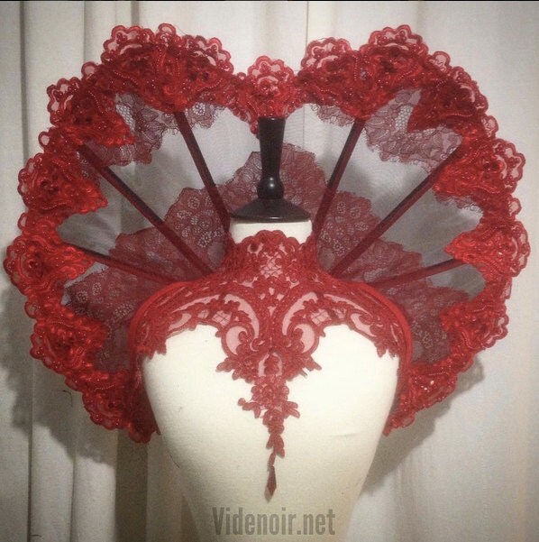 Elizabethan Collar Lace Wired ruff mesh handmade heart shape