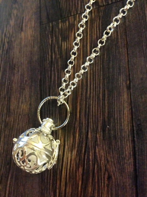 Simplistic Ball Locket Essential Oil Diffuser Necklace