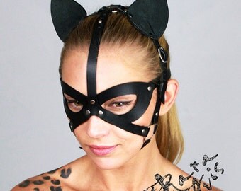 Leather cat mask, Catwoman Mask, Leather Party Mask, Masquerade Mask, Leather BDSM Mask, Fetish Mask, Petplay Mask, Kitten mask, Cat ear