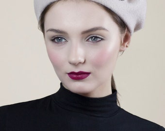 Wool Beret with Beading, Parisienne Style, Beatnik Fashion, Warm Winter Hat