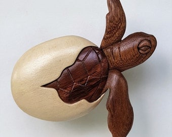 Sea Turtle Hatchling Intarsia Wood Carving Magnet Ocean Tortoise Loggerhead Sealife Ornament